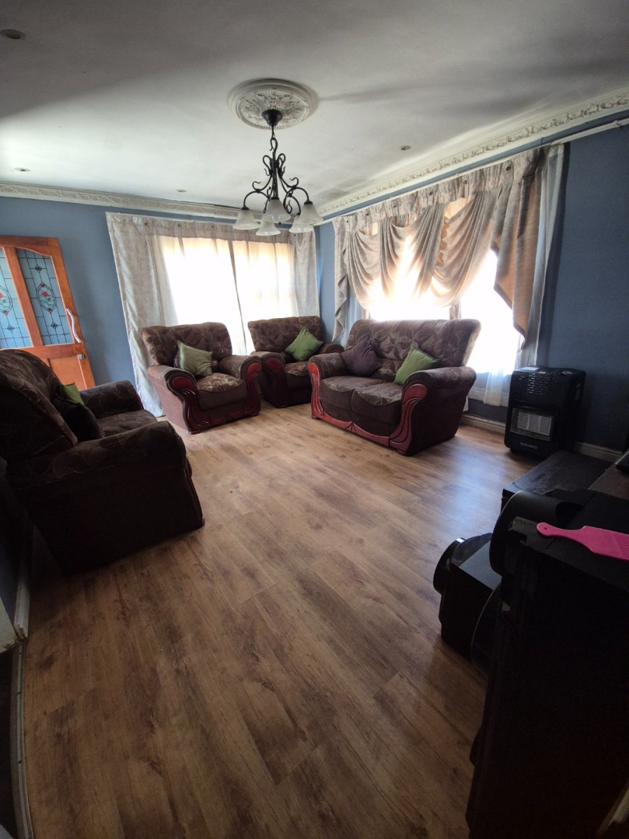 3 Bedroom Property for Sale in Motherwell Nu 6 Eastern Cape